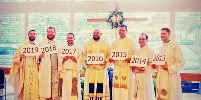 7 svećenika zaređenih u 7 godina: Koji je &#039;tajni sastojak&#039; ove župe