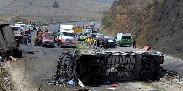 MEKSIKO U prometnoj nesrećio poginulo 23 hodočasnika