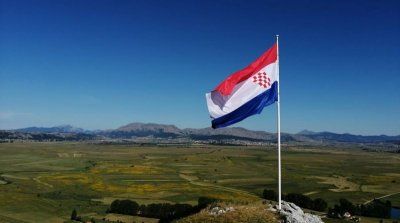 Iznad Duvanjskoga polja ponovno se vijori Hrvatski stijeg