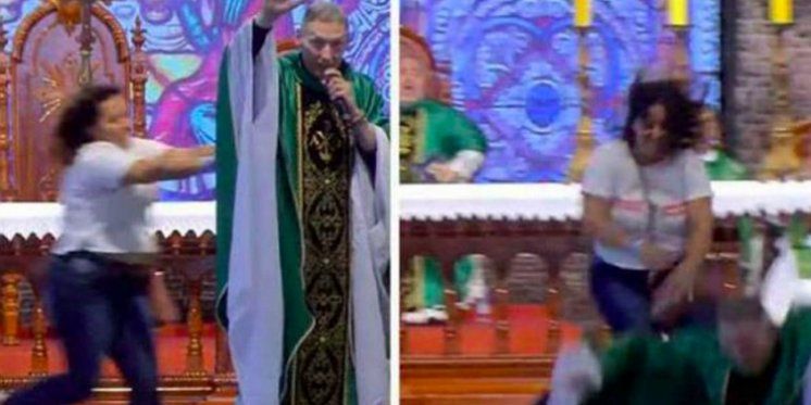(VIDEO) Popularni svećenik napadnut tijekom mise i gurnut sa pozornice pred tisućama mladih
