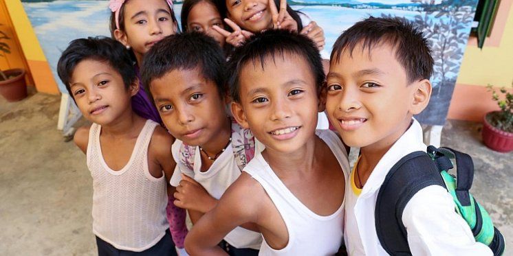 450 siromašne djece krstit će se ove subote na Filipinima
