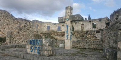 Načelnik Stoca odbija rušiti kameni križ u povijesnom gradu