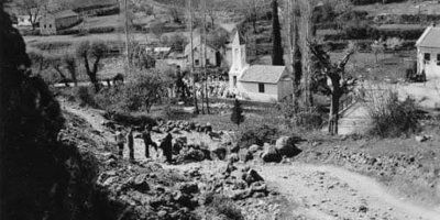 Fotografija iz 1934. godine zorni je primjer vjere hrvatskog puka u Hercegovini