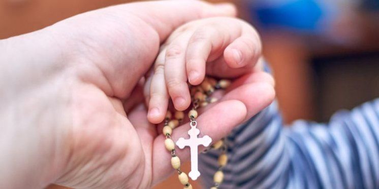 &quot;Hrvatska za Život&quot; Priključite se molitvi krunice za prestanak pobačaja