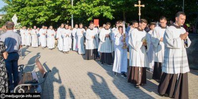 Tjedan molitve za svećenike