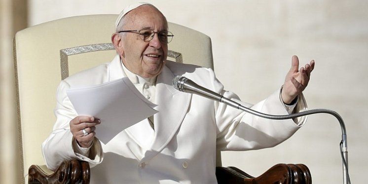 Papa Franjo: Tračanje je kuga gora od Covida-19