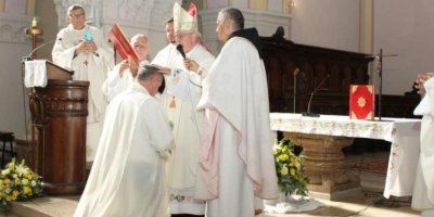 ČESTITAMO! Zaređen prvi trajni đakon za Banjolučku biskupiju