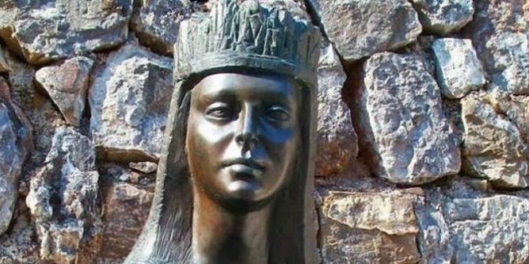 KATARINA KOSAČA, POŠTOVANA KRALJICA I SIMBOL - Bosansko kraljevstvo u oporuci je ostavila Svetoj Stolici