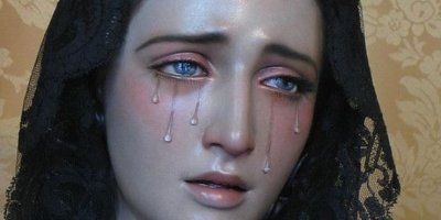 &#039;Stala plačuć tužna Mati&#039; Najdirljivija i najljepša marijanska molitva