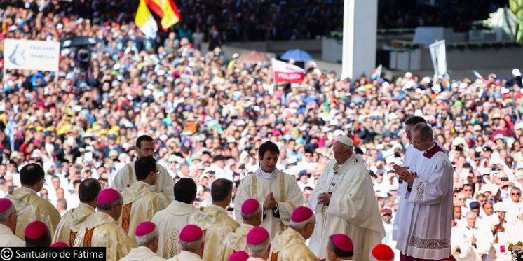 Na današnji dan papa Franjo proglasio svetima Franju i Jacintu vidioce iz Fatime