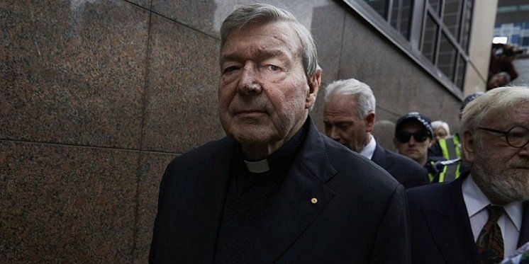 Australski mediji kažnjeni s 1,1 milijun dolara zbog izvještaja sa suđenja kardinalu Pellu