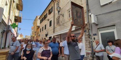 VIDEO Samoinicijativna procesija za Veliku Gospu u Sinju