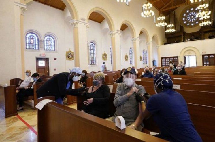 Župa u Kanadi za odlazak u crkvu traži COVID potvrdu za sve starije od dvanaest godina