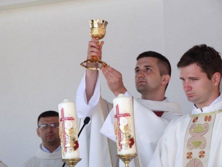 Zahvaljujući sakramentima, od probisvijeta postade svećenik