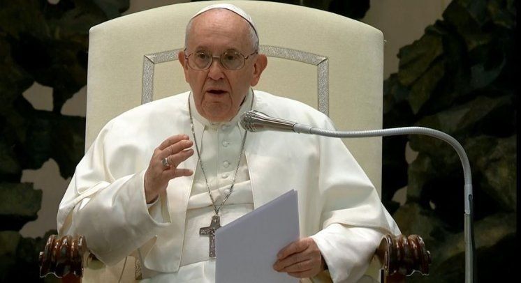 Papa: Ako bismo se pretvarali da govorimo o vjeri kao što se to činilo u prošlim stoljećima, riskirali bismo da nas nove generacije ne razumiju