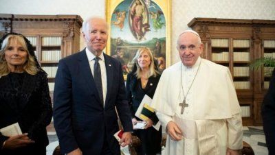 Papa primio američkog predsjednika