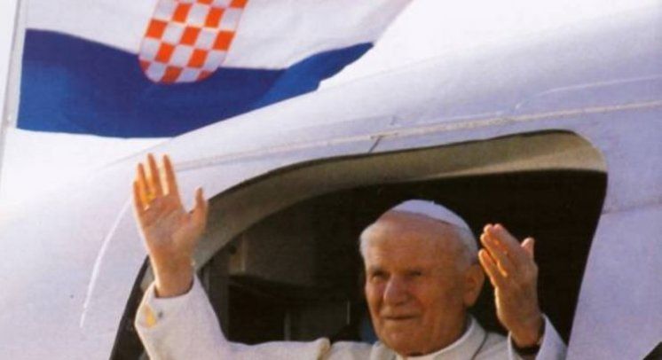 NAJAVA: Sutra će u Župi Podhum (Livno) biti blagoslovljen kip svetog pape Ivana Pavla II.