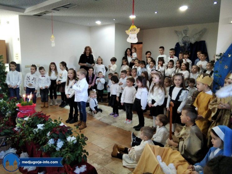 Vrtić sv. Mala Terezija: Održan Božićni koncert „BOŽIĆNA ZVONA“