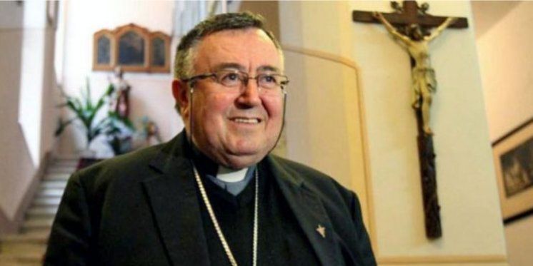Kardinal Puljić: Predajem svoju službu mlađemu i snažnijemu