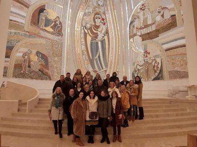 Posjet međugorskih vodiča crkvi sv. Petra i Pavla u Mostaru