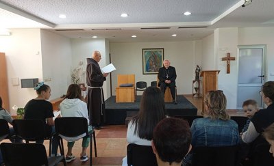 Mons. ALDO CAVALLI u posjeti RADIO MARIJI i „MAJČINOM SELU“