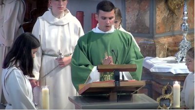 Hercegovac koji je čuvao papu postao svećenik