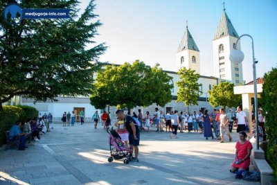 Župne obavijesti i molitveni program u Međugorju