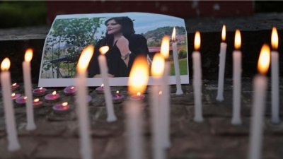 U Iranu ubijena i djevojka simbol prosvjeda, neredi se nastavljaju