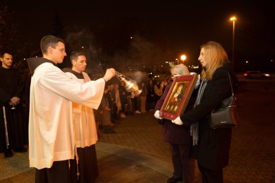 U franjevačkom samostanu u Dubravi dočekana ikona Franjevačke obitelji