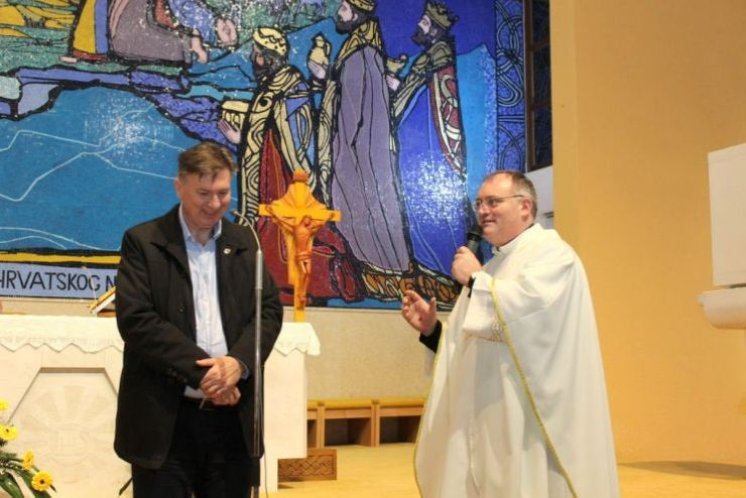 SVJEDOČANSTVO Krunica moćno Božje oružje