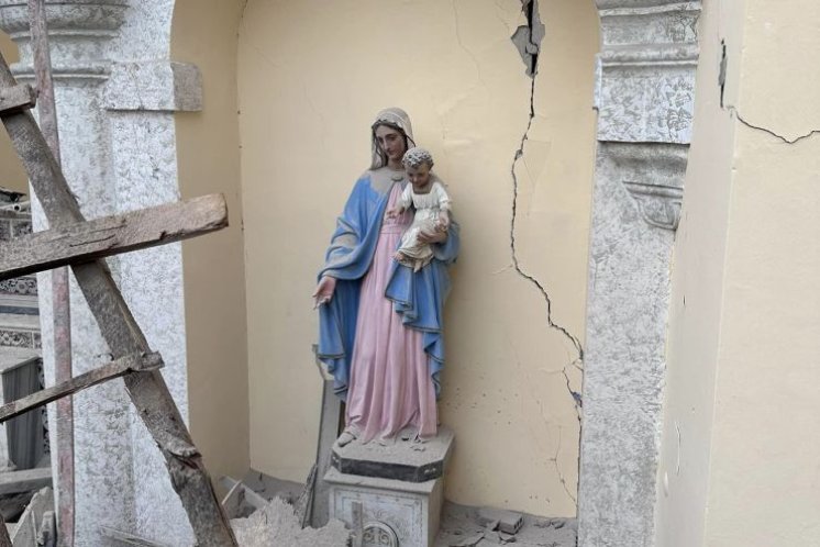 Marijin kip u potresu koji je srušio katedralu u Turskoj ostao neoštećen