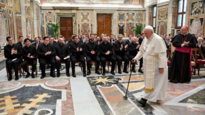 Papa budućim svećenicima: Budite uvijek znak milosrdne Crkve koja izlazi