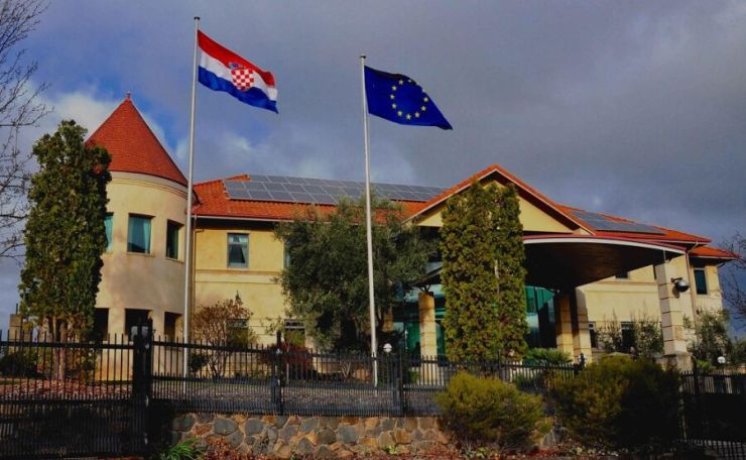 Croatian World: 30. godišnjica hrvatskog veleposlanstva u Canberri – čin ljubavi hrvatske zajednice u Australiji