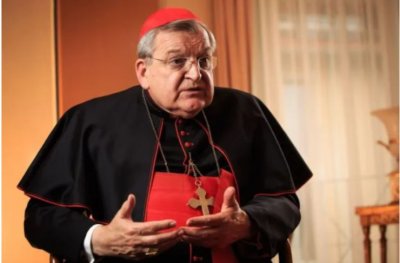 Kardinal Burke izgnan iz Rima?