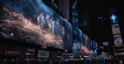 Video: Božić osvaja jumbo plakate na Times Squareu