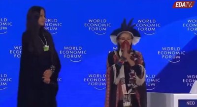 Šamanski ritual na Svjetskom ekonomskom forumu: &#039;Koji duh vlada u Davosu?&#039; pita se svećenik