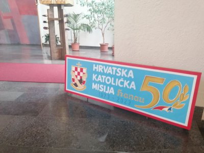Vjernici HKM Hanau za pučku kuhinju na Sv.Duhu u Zagrebu skupili pet tisuća eura