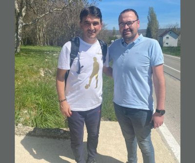 Izbornik Zlatko Dalić pješice hodočasti 120 km od Livna do Međugorja