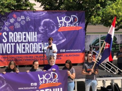Svjedočanstvo majke iz Knina na Hodu za život: Bol što nisam zagrlila i poljubila drugo dijete – osjećam i danas