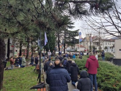 MUŠKA JAVNA KRUNICA: JOŠ JAČI MOLITVENI ODGOVOR