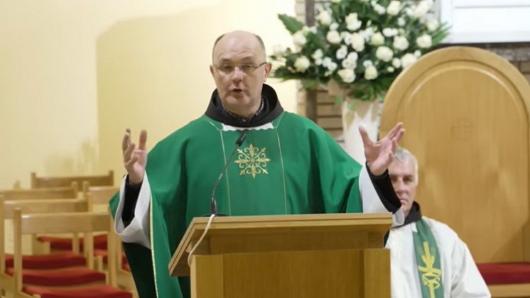 Fra Mario Knezović: "Prvo je na zemlji đavao napao ženu i to čini do danas, evo i zašto'