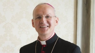 Papa Lav XIV. imenovao nadbiskupa Petra Rajiča prefektom Papinskoga doma