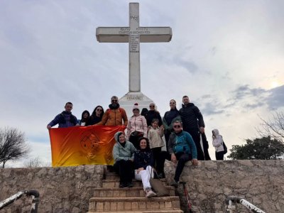 Planinari iz Ljubuškog pješačili do Međugorja, pa se uspeli na Križevac
