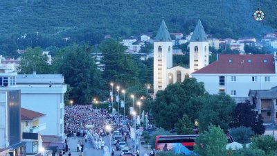 Fra Marin Mikulić na Tijelovo u Međugorju: 'Nije najveće čudo kada netko progleda ili ustane iz kolica, ovo je najveće čudo'