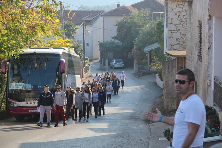 molitvena-zajednica-srce-isusovo-u-medugorju-2019_07.jpg