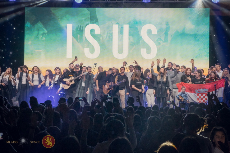 koncert vatra siroki brijeg 5