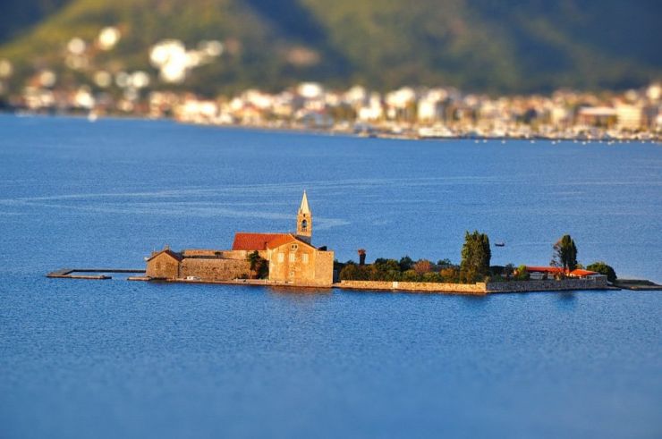 gospa od milosti tivat boka 1